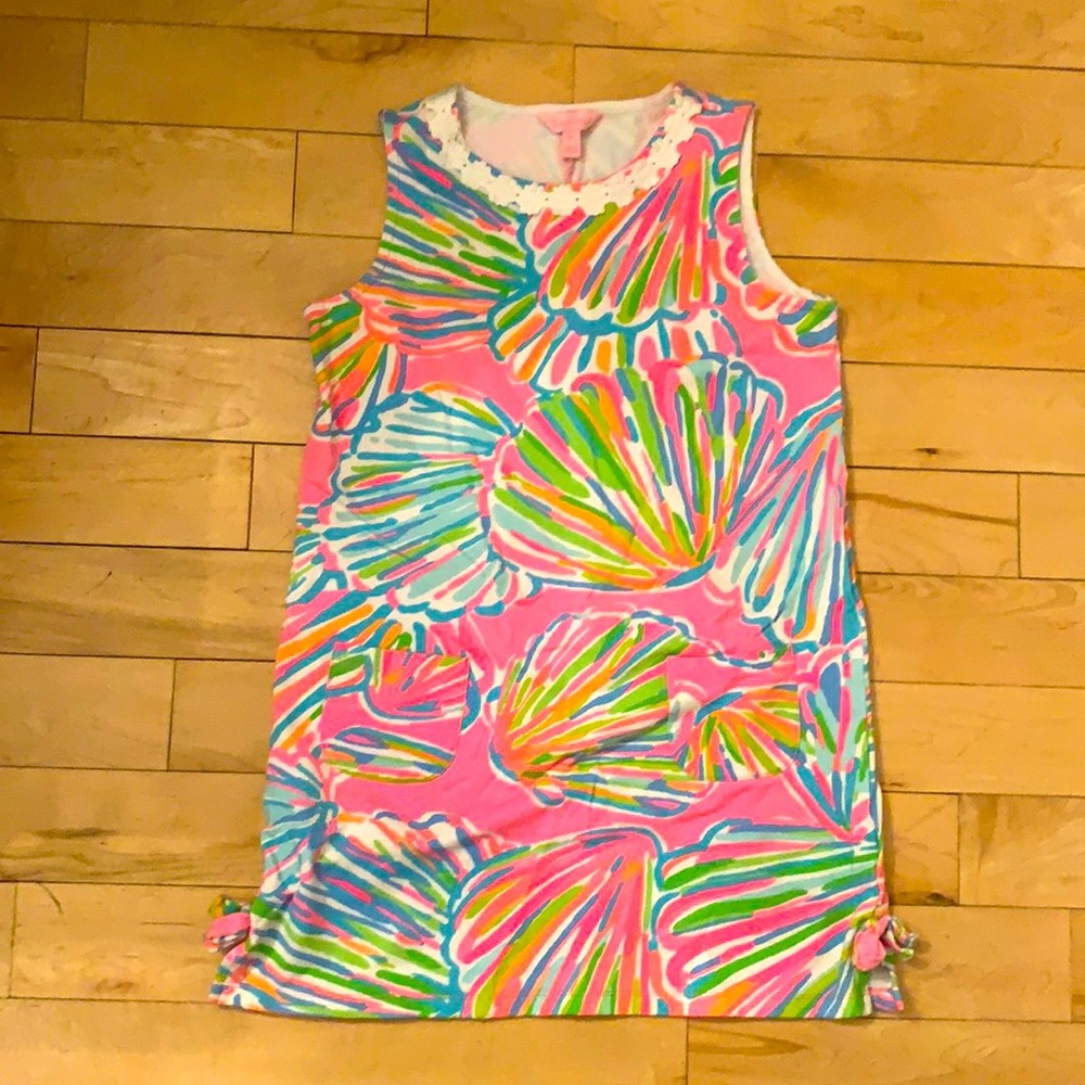 Beautiful girls Lilly Pulitzer shift dress. Like new, worn a handful of times.